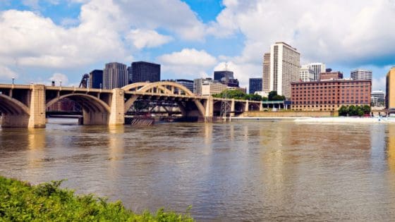 Guide to Signing a Michigan Partial Unconditional Waiver of Lien